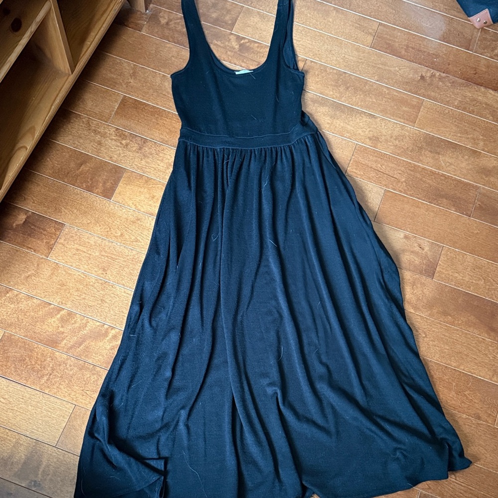 Aritzia Wilfred Free Black Maxi Dress (size small)